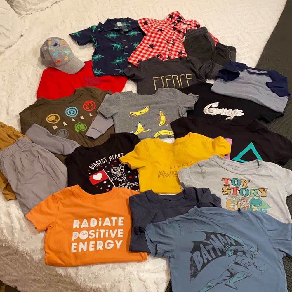 Lot of boys 4T clothing